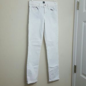 White GAP DENIM